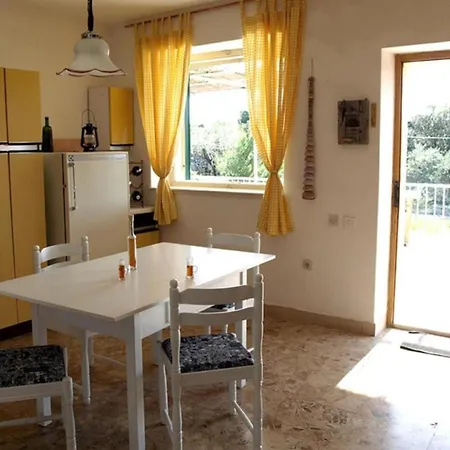 Apartamento Apartment Jak Sevid