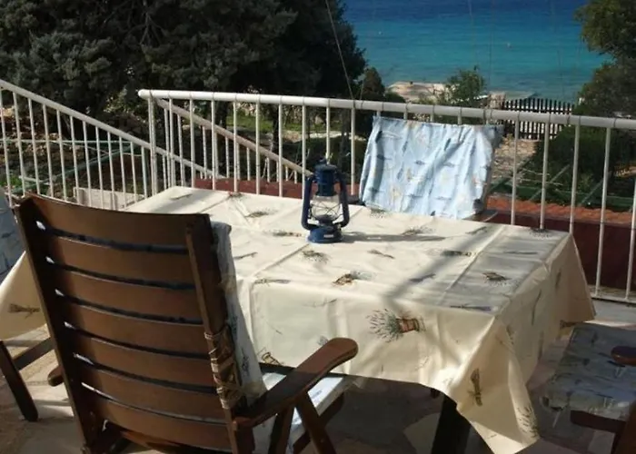 Apartment Jak דירה